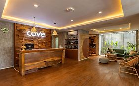 Cove Renata
